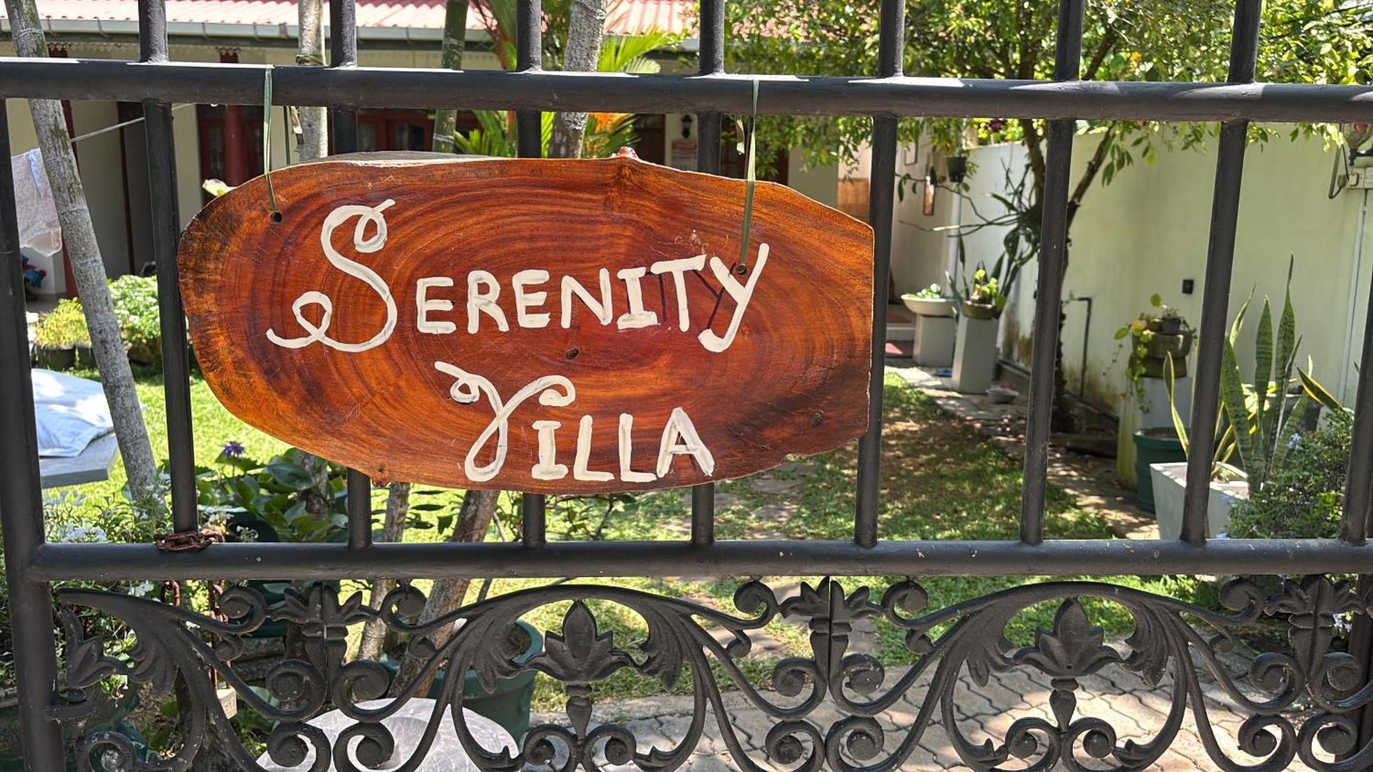 Serenity Villa Hikkaduwa Buitenkant foto