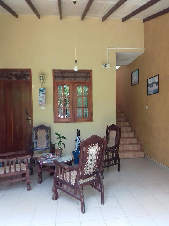Serenity Villa Hikkaduwa Buitenkant foto